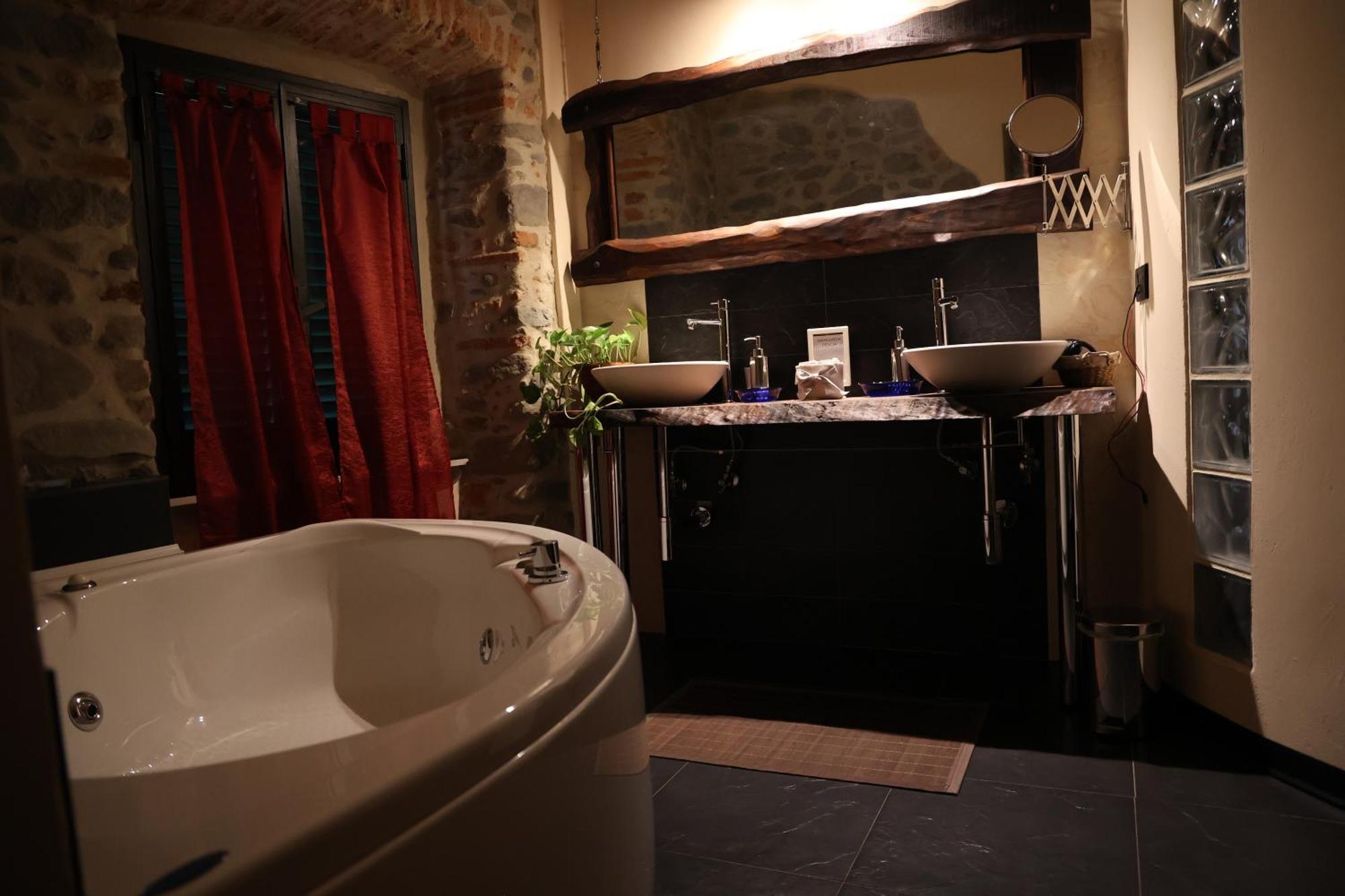 Mansarda Pescia Apartment Екстериор снимка
